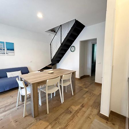 La Casa Di Rosi Al Mare Lejlighed Vada Eksteriør billede