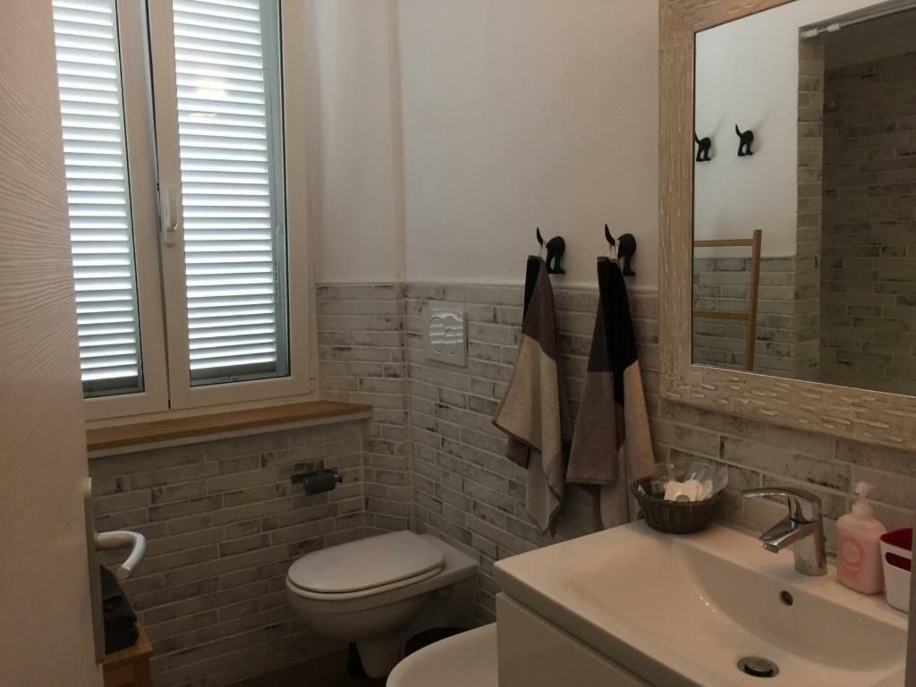 La Casa Di Rosi Al Mare Lejlighed Vada Eksteriør billede