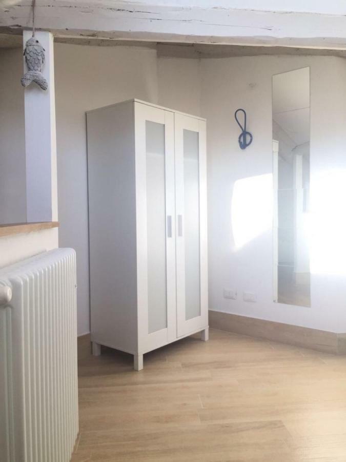 La Casa Di Rosi Al Mare Lejlighed Vada Eksteriør billede